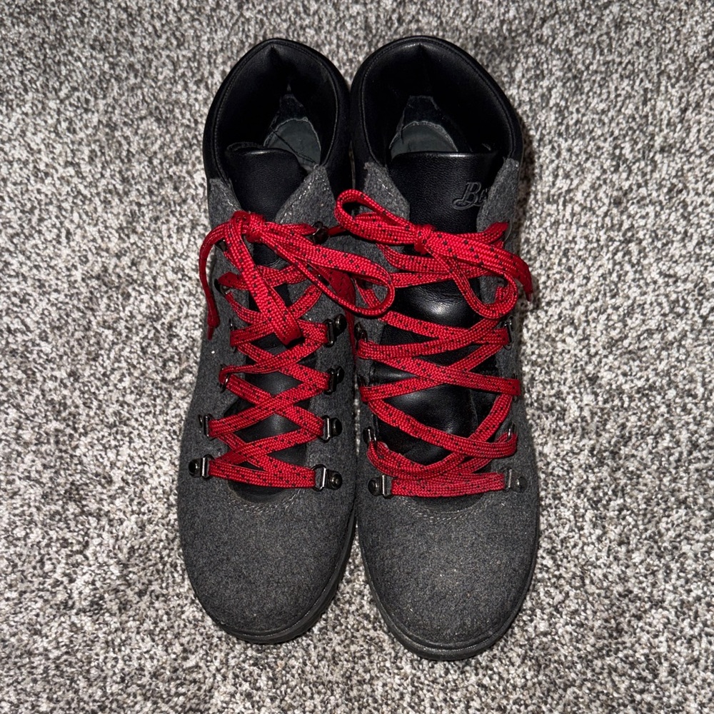 Stylish Women's Black and Red Ankle Boots